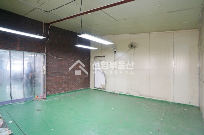 서울 성동구 성수동2가 가성비 좋은 공장형 사무실, 리프트, 연층 임대도 가능 월세 매물번호 10350 사진 9