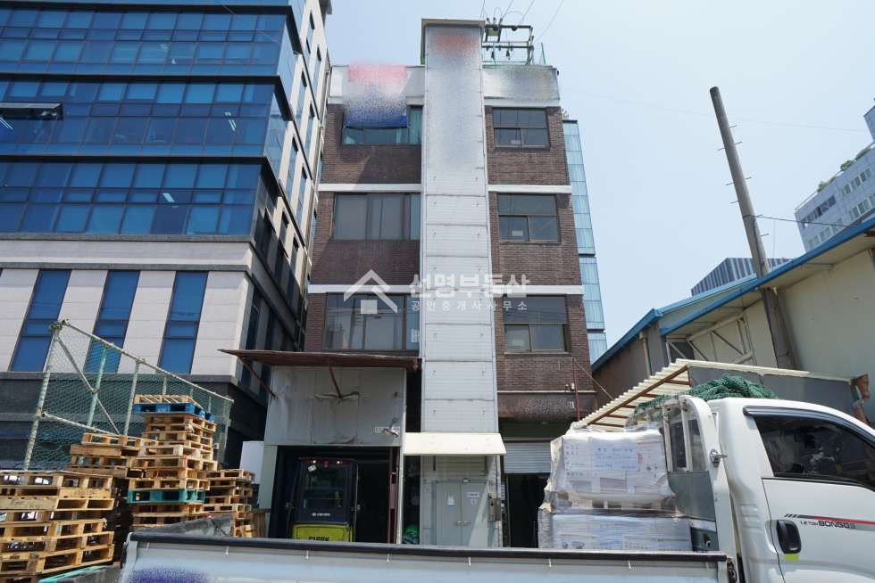 서울 성동구 성수동2가 가성비 좋은 공장형 사무실, 리프트, 연층 임대도 가능 월세 매물번호 10350 사진 13