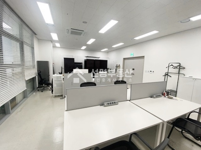 서울 성동구 성수동2가 성수동랜드마크 지산, 급매, 실입주가능 매매 매물번호 10414 사진 1