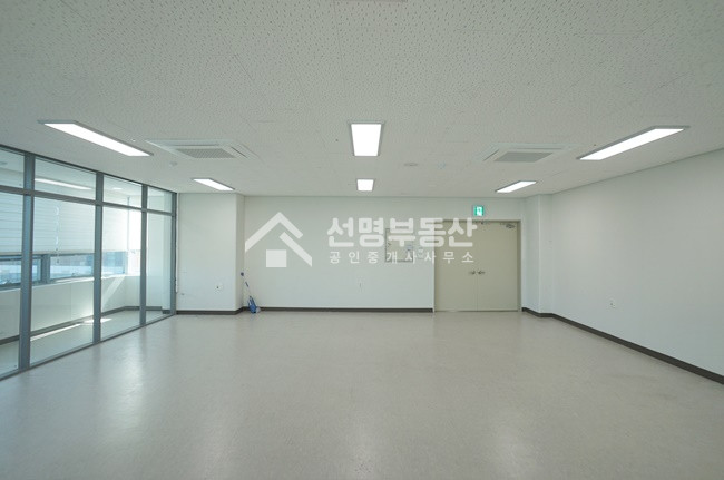 서울 성동구 성수동1가 동진IT 지식산업센터 코너호실 월세 매물번호 10545 사진 4