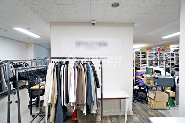 서울 성동구 성수동2가 삼환디지털벤처타워동 룸2개, 주차1대,전용 40평 ,가성비 좋은 지산 월세 매물번호 10542 사진 7
