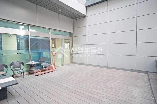 서울 성동구 성수동2가 에이스성수ㅣ실평수180평 ㅣ층고4.5mㅣ단독층+단독테라스 매매 매물번호 10095 사진 11