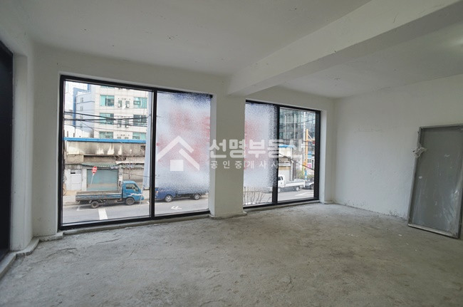 서울 성동구 성수동1가 미니사옥,팝업가능,전층사용 월세 매물번호 10887 사진 4