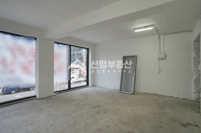 서울 성동구 성수동1가 미니사옥,팝업가능,전층사용 월세 매물번호 10887 사진 5