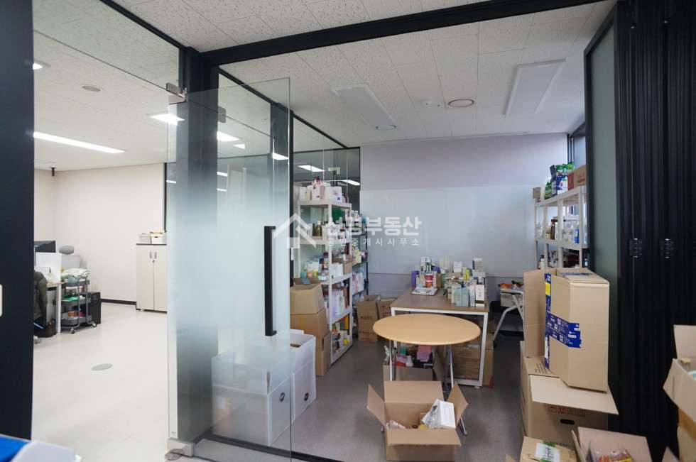 서울 성동구 성수동2가 성수SKV1CENTERI동 성수동 랜드마크 skv1센터,지원시설,룸2개 매매 매물번호 10719 사진 3