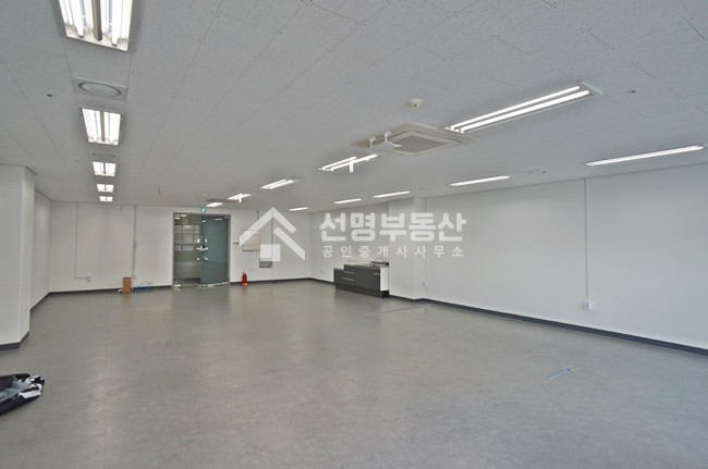 서울 성동구 성수동1가 뚝섬역 1분거리 A타워 지식산업센터 월세 매물번호 10735 사진 6