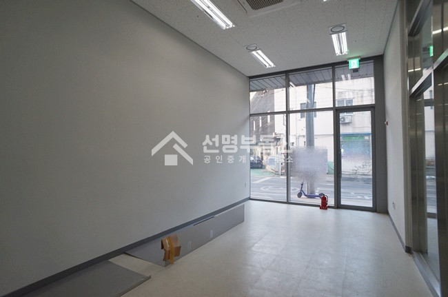 서울 성동구 성수동1가 서울숲AK밸리 1층상가 월세 매물번호 11271 사진 1