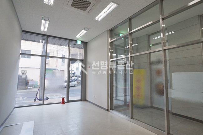 서울 성동구 성수동1가 서울숲AK밸리 1층상가 월세 매물번호 11271 사진 3
