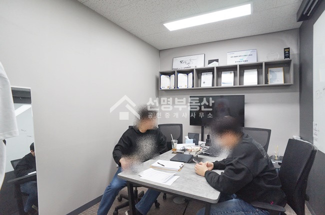 서울 성동구 성수동2가 SKV1센터 룸2개 탕비실 고급형 인테리어 매매 매물번호 11378 사진 9