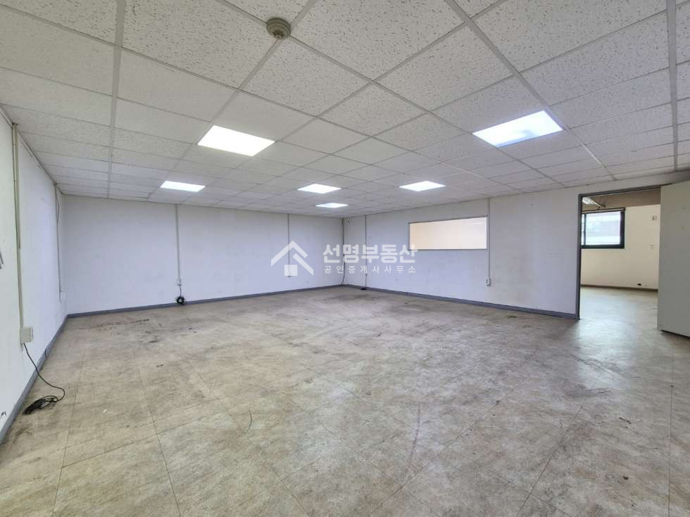 서울 성동구 성수동2가 실50 룸3개 저렴한 대형사무실 월세 매물번호 11531 사진 7