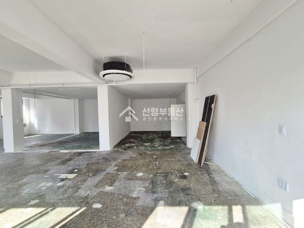 서울 성동구 성수동2가 연무장길 초입 팝업전용 상가 월세 매물번호 11468 사진 6