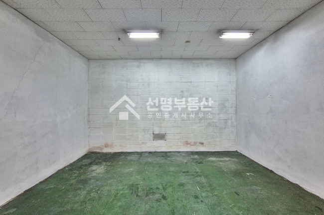 서울 성동구 성수동2가 실7평 가장 저렴한 창고 임대 월세 매물번호 11613 사진 4