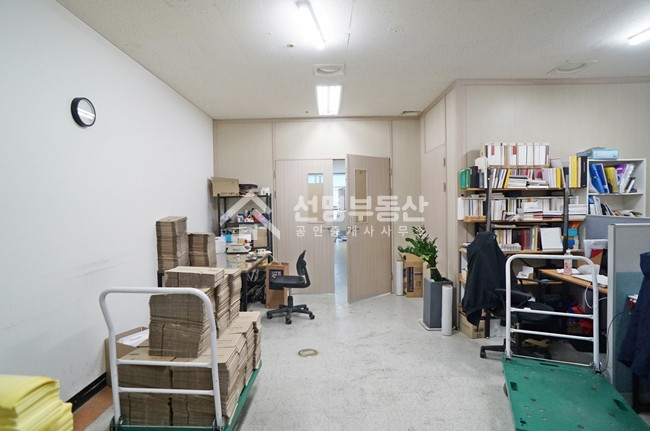 서울 성동구 성수동2가 에이스성수타워1동 최저가 급매 지산, 실평 30평, 평당 1300만원, 제조업추천 매매 매물번호 11077 사진 4