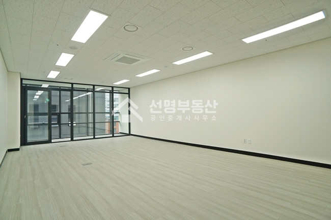 서울 성동구 성수동1가 선명 급매/ 매매가 조정의사 있음/ 명도협의 매매 매물번호 10722 사진 2
