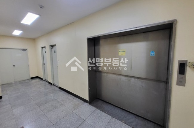 서울 성동구 성수동2가 실사용 약120 가성비최고 화물엘베O 월세 매물번호 11742 사진 9