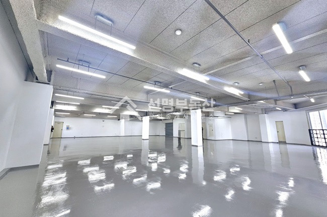 서울 성동구 성수동2가 전용95 1톤차량진입가능 월세 매물번호 11761 사진 9