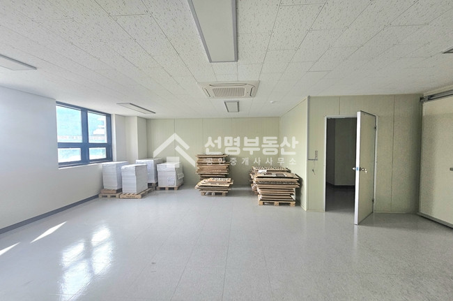 서울 성동구 성수동2가 공장물류,전용70 화물엘베 단독층 월세 매물번호 11882 사진 7