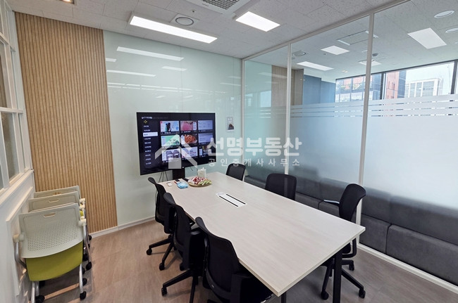 서울 성동구 성수동2가 실사용 55평,고층뷰, 연무장길, 인테리어,원복X 매매 매물번호 11810 사진 8
