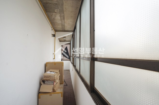 서울 성동구 성수동1가 아뜰리에길 룸3개 화이트 노출형 인테리어 월세 매물번호 11444 사진 13