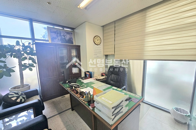 서울 성동구 성수동2가 A동 코너 ,2면발코니 유리룸2, 2호선 역세권 월세 매물번호 11914 사진 6