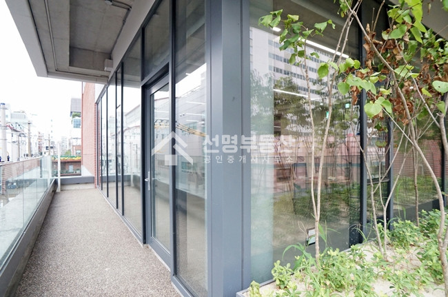 서울 성동구 성수동2가 신축, 첫입주, 예쁜 건물 외관, 테라스 월세 매물번호 11875 사진 6