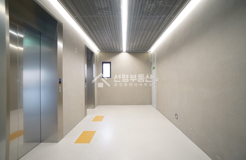 서울 성동구 성수동1가 약 323평, 연층사용, 서울숲역 도보 5분거리 월세 매물번호 12083 사진 10