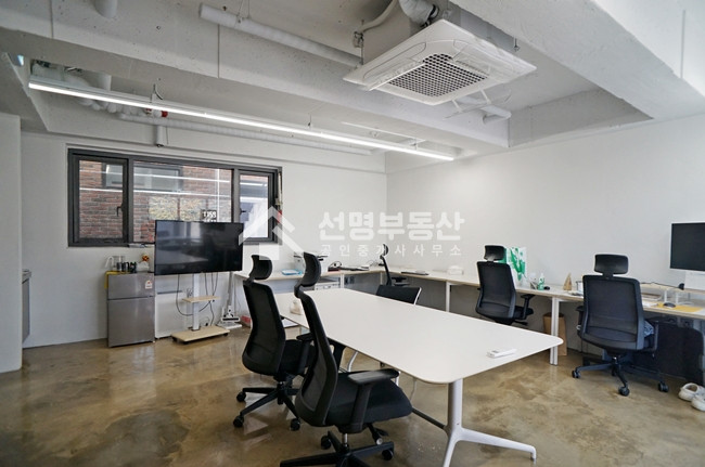 서울 성동구 성수동1가 신축, 중랑천뷰, 빠른입주, 연층임대가능 월세 매물번호 10483 사진 5
