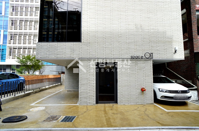 서울 성동구 성수동1가 신축, 중랑천뷰, 빠른입주, 연층임대가능 월세 매물번호 10483 사진 8