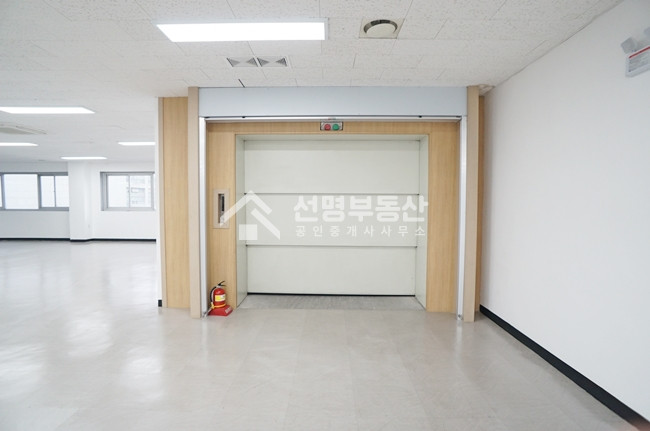 서울 성동구 성수동2가 전용 132평, 단독층, 인테리어, 빠른입주 월세 매물번호 11116 사진 8
