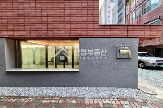 서울 성동구 성수동1가 사옥, 통임대,루프탑, 초역세권, 리모델링 완료 월세 매물번호 11702 사진 4