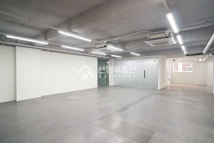 서울 성동구 성수동2가 전 93평, 면적대비 저렴, 즉시입주, 주차3대 월세 매물번호 12260 사진 4