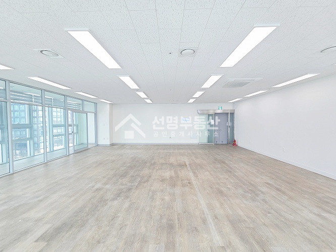 서울 성동구 성수동2가 코너 호실, 실30, 깔끔, 채광 월세 매물번호 12274 사진 5