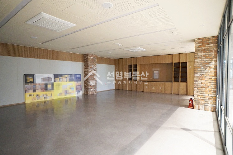 서울 성동구 성수동2가 전용140평 대형사무실 광나루로대로변 월세 매물번호 11793 사진 3