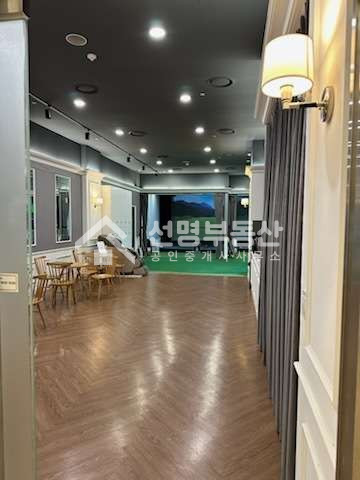 서울 성동구 성수동1가 층고 3~6m, 중정 통창 지하 상가, 무권리 월세 매물번호 12337 사진 2